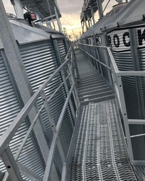 The walking rail thorugh grain storage bins installed by RM Johnson Group