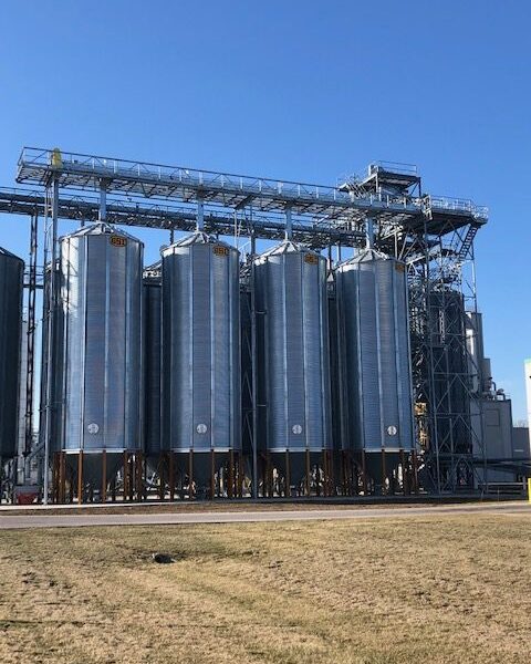 grain storage bins installed by RM Johnson Group